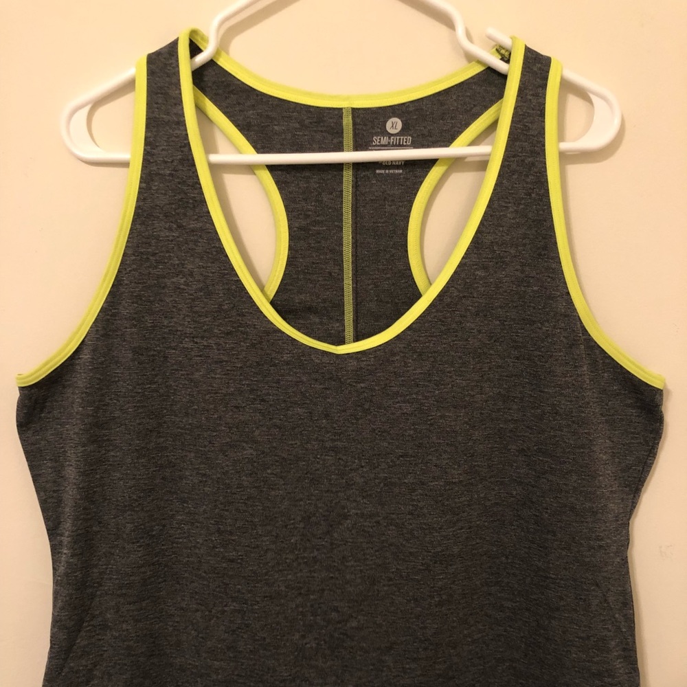 Old Navy Active Razorback workout tank size XL